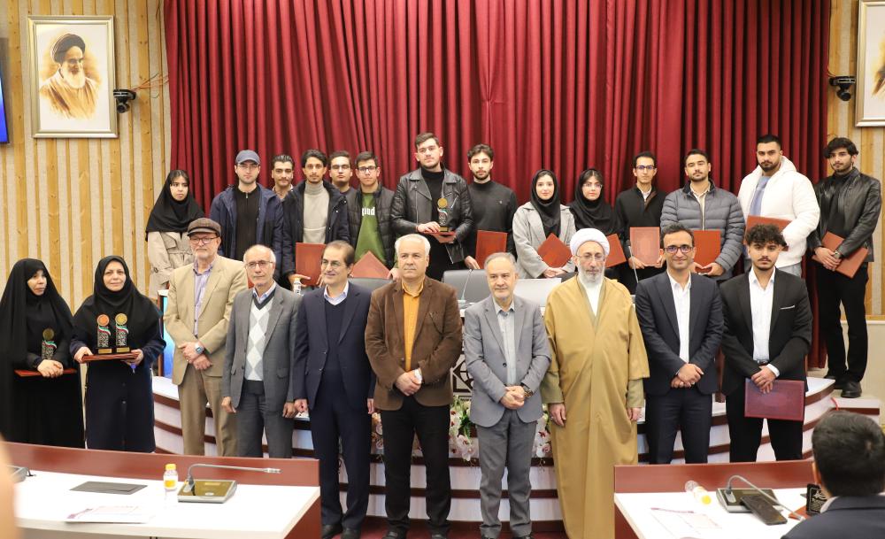 تجلیل از پژوهشگران برگزیده دانشگاه در سال 1404